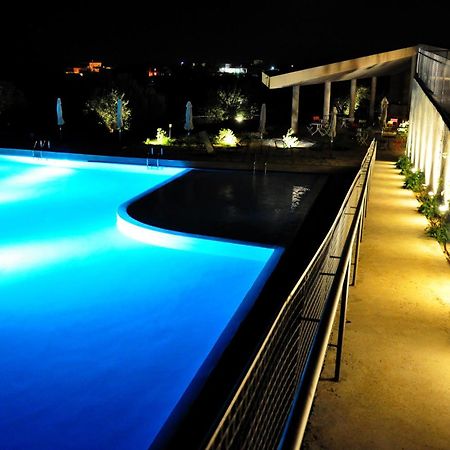 Leivatho Hotel سفوروناتا المظهر الخارجي الصورة