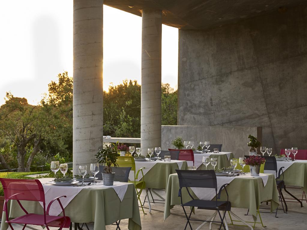 Leivatho Hotel سفوروناتا المظهر الخارجي الصورة